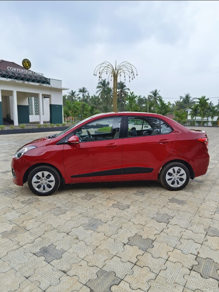 View 2015 Hyundai Xcent S Diesel Image 1 Used 2015 Hyundai Xcent S Diesel Image 1