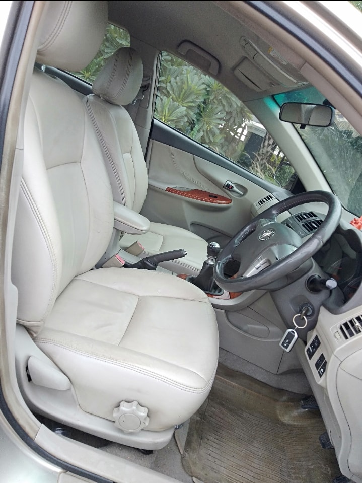 Corolla Altis image 6 Corolla Altis image 6