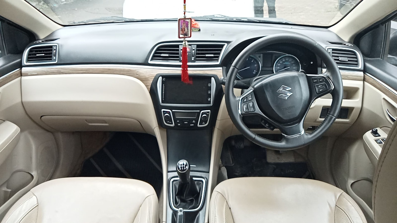 Ciaz image 13 Ciaz image 13