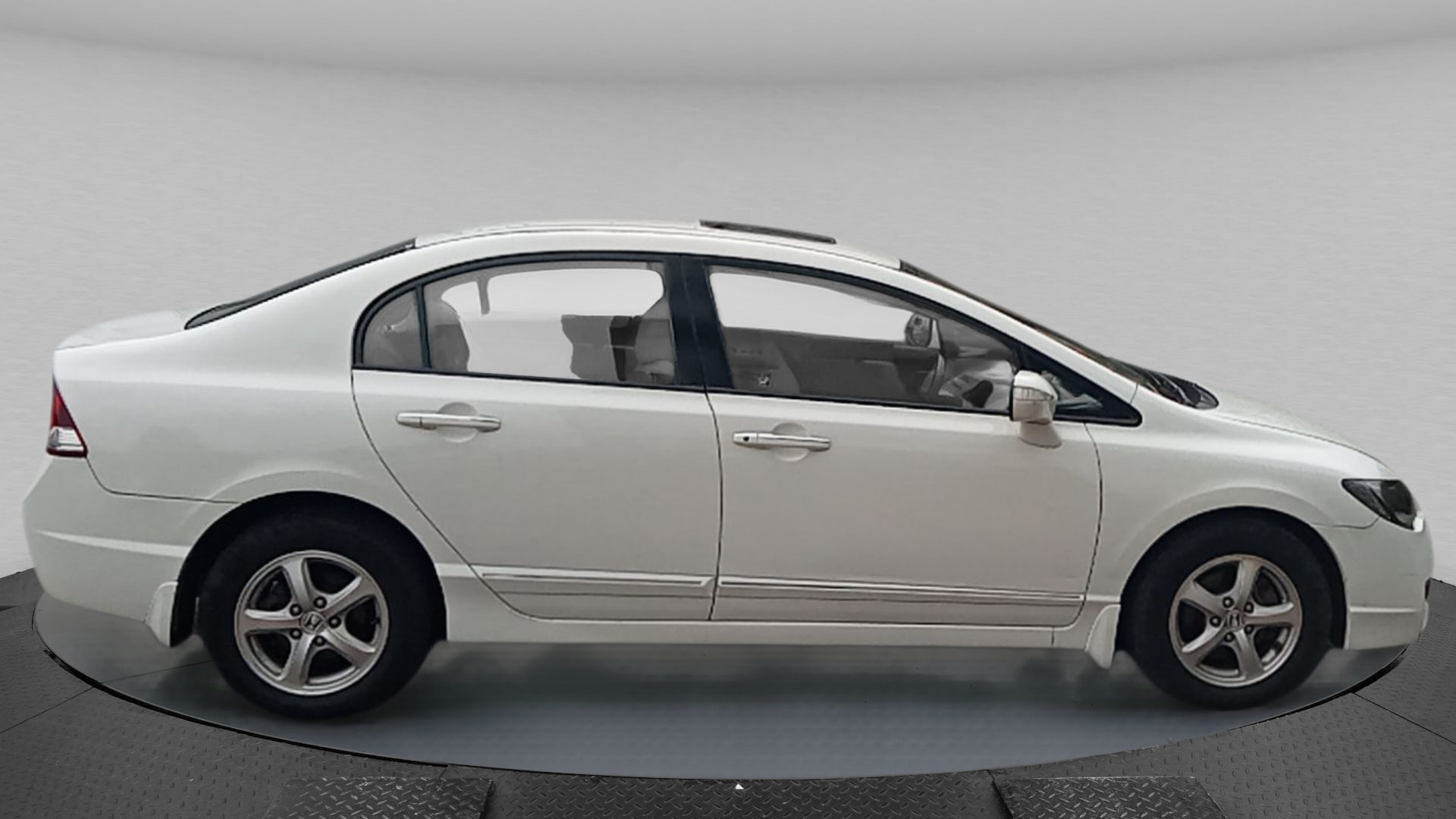 Civic image 6 Civic image 6