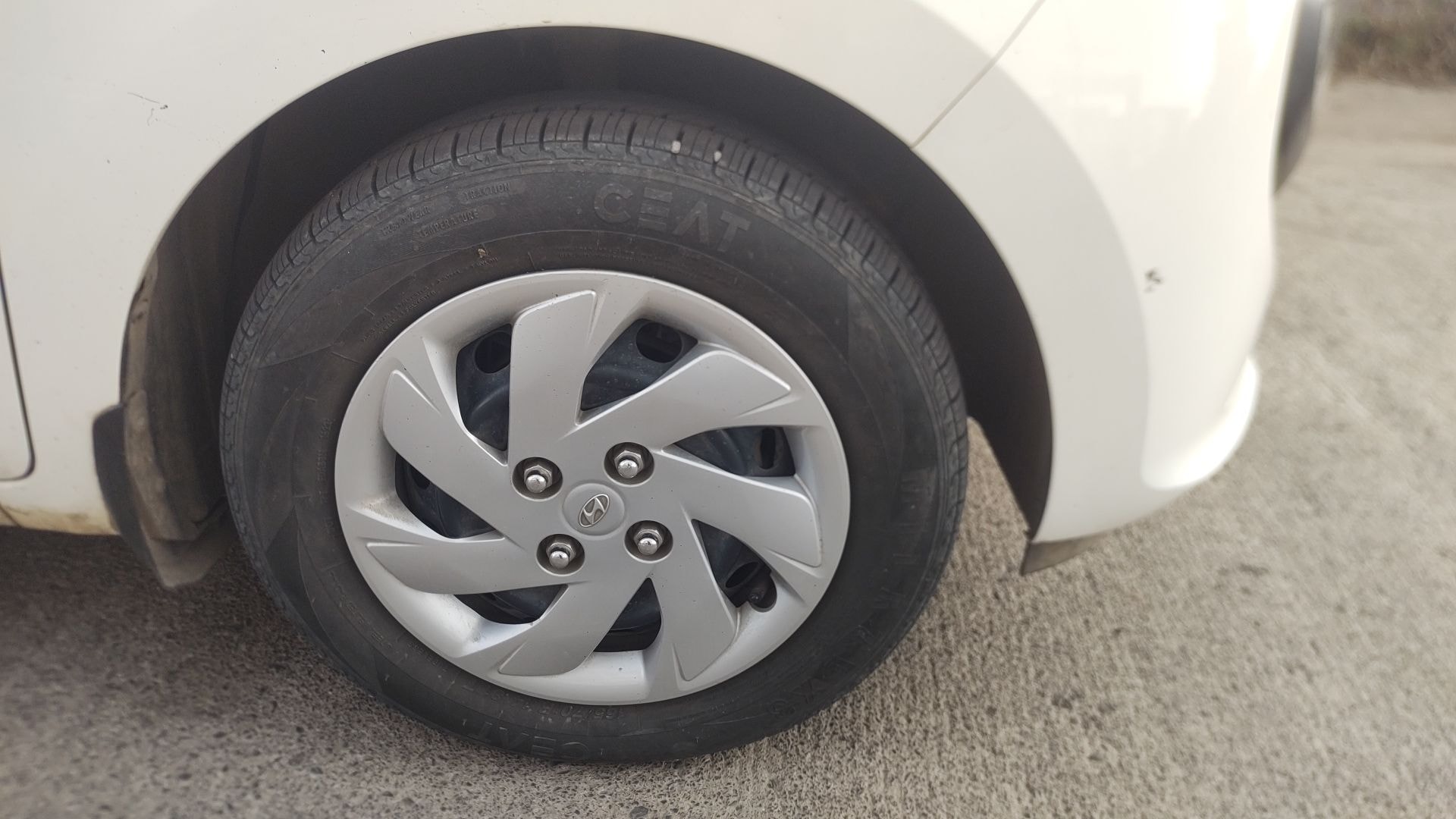 Santro image 11 Santro image 11