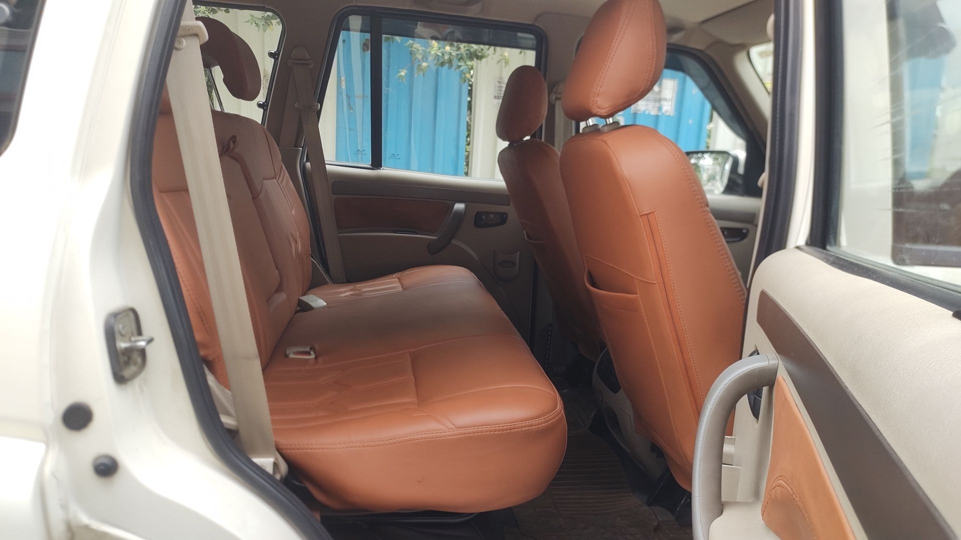 Scorpio image 19 Scorpio image 19