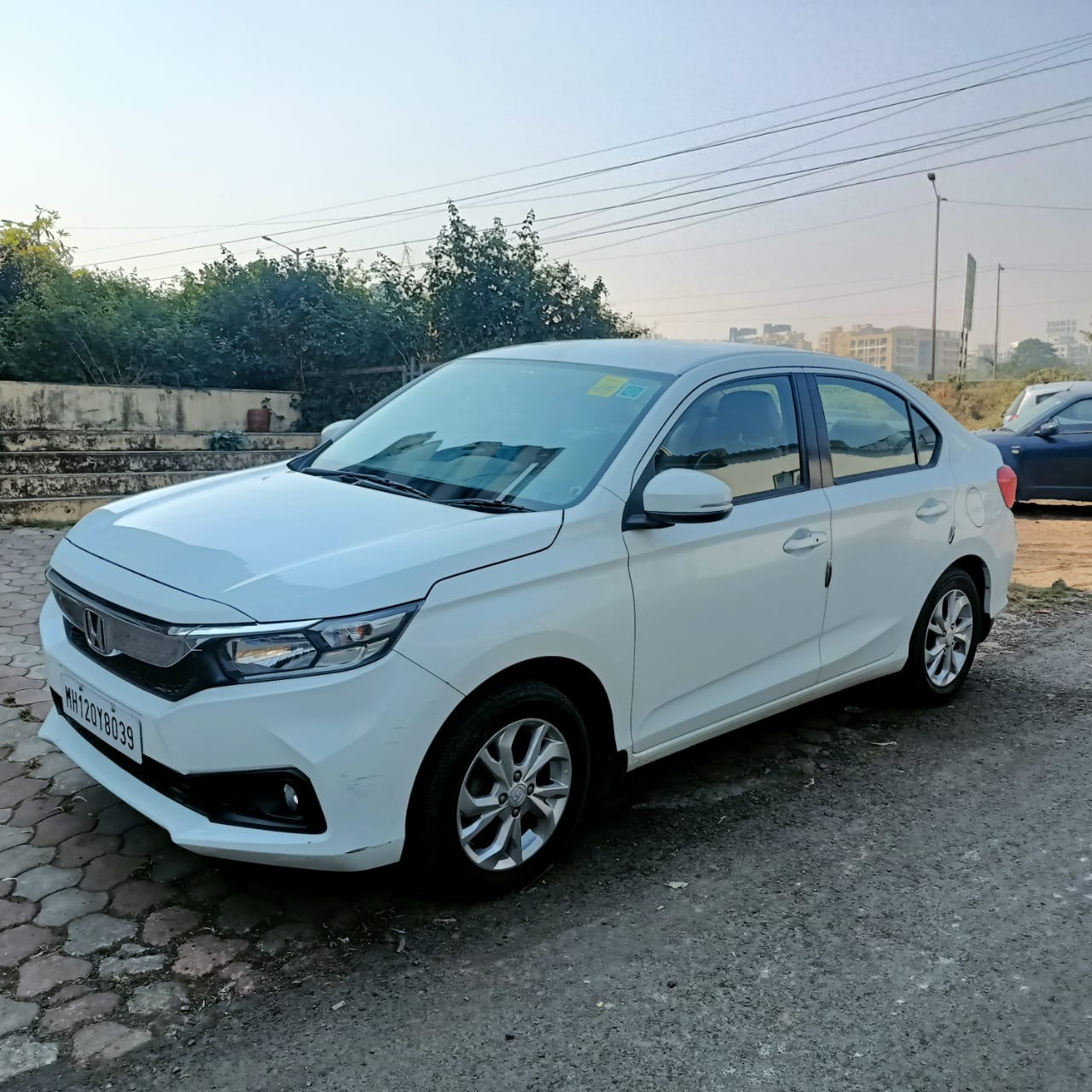 Amaze image 2 Amaze image 2