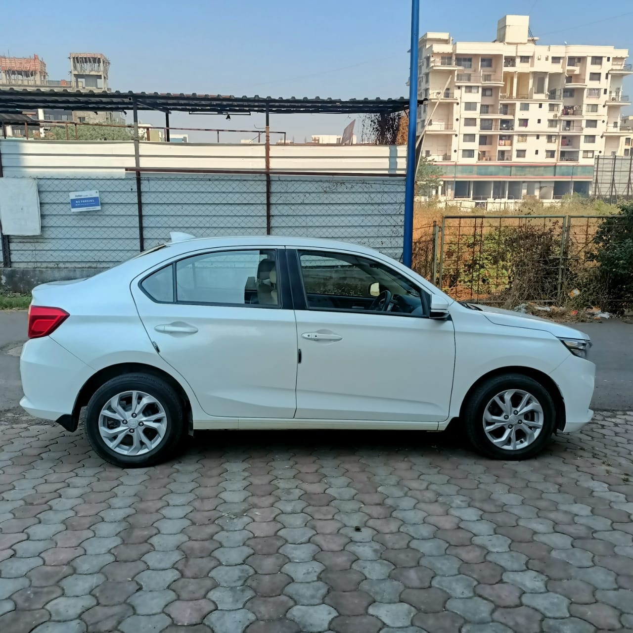 Amaze image 5 Amaze image 5