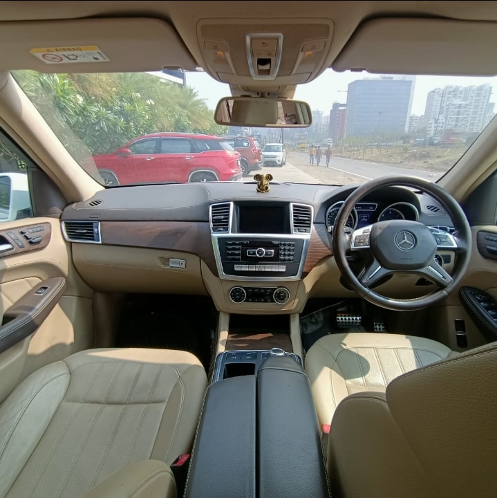 GL-Class image 10 GL-Class image 10