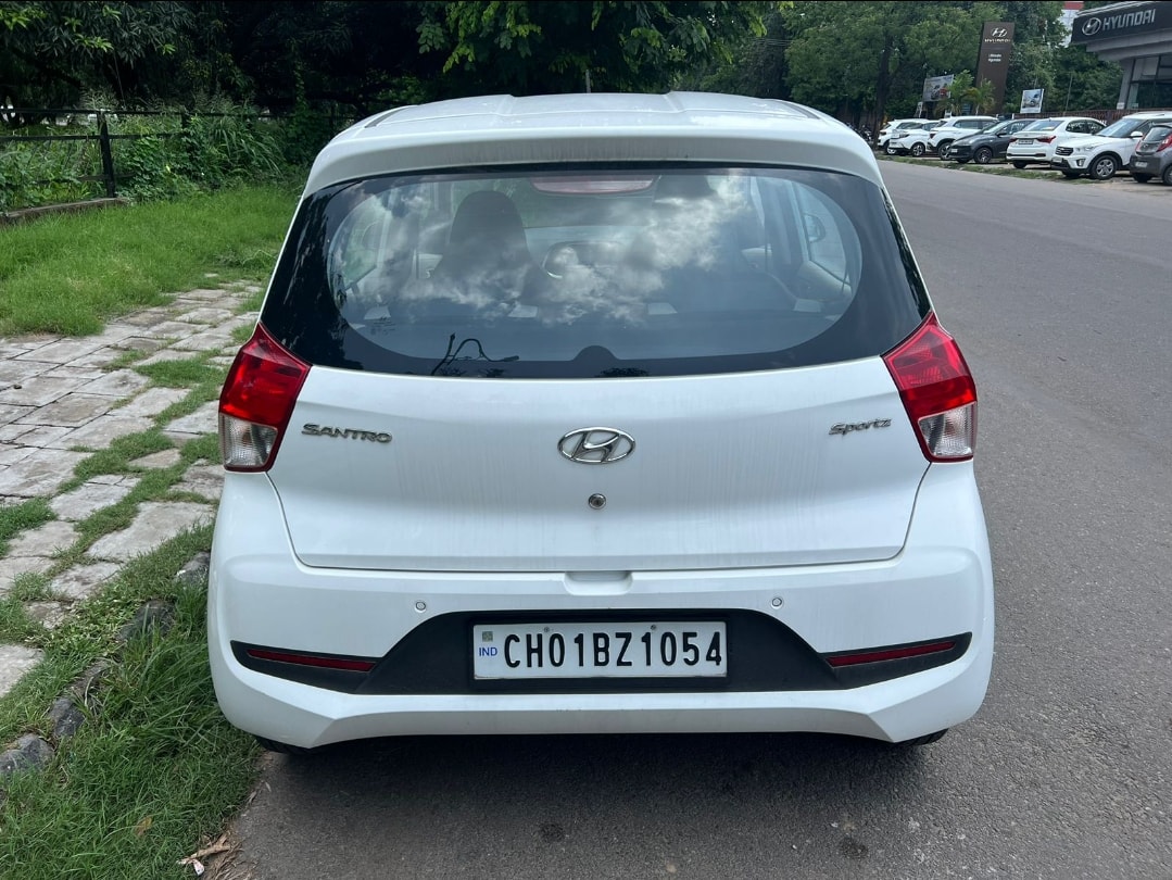 New Santro image 3 New Santro image 3