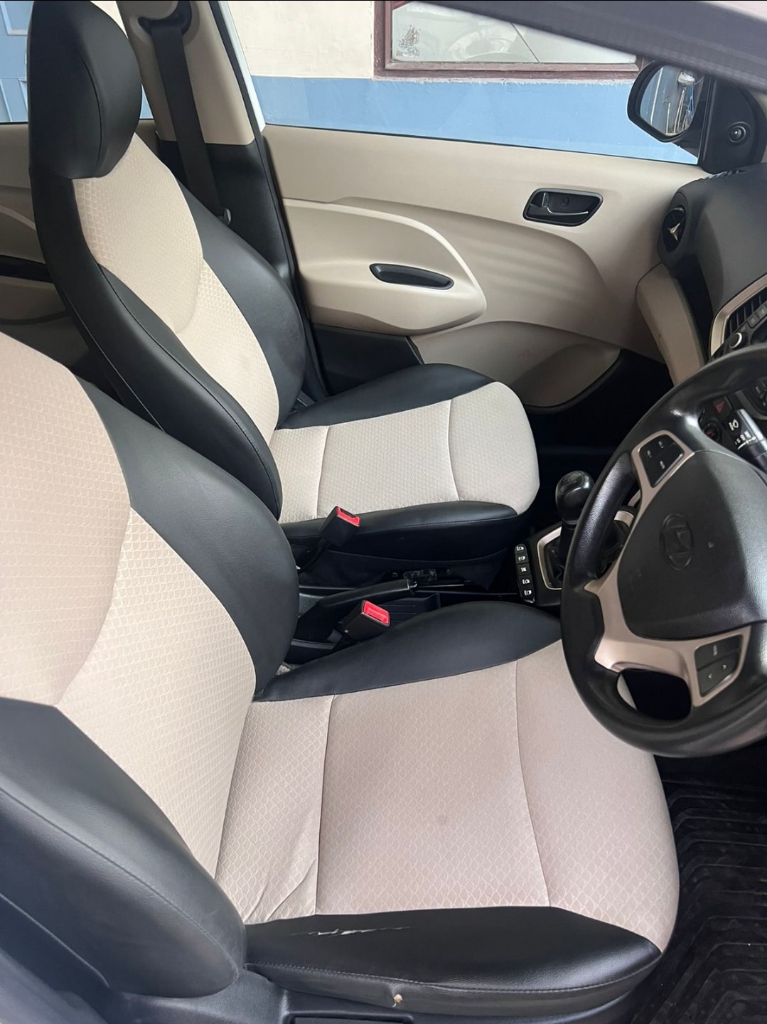 New Santro image 15 New Santro image 15