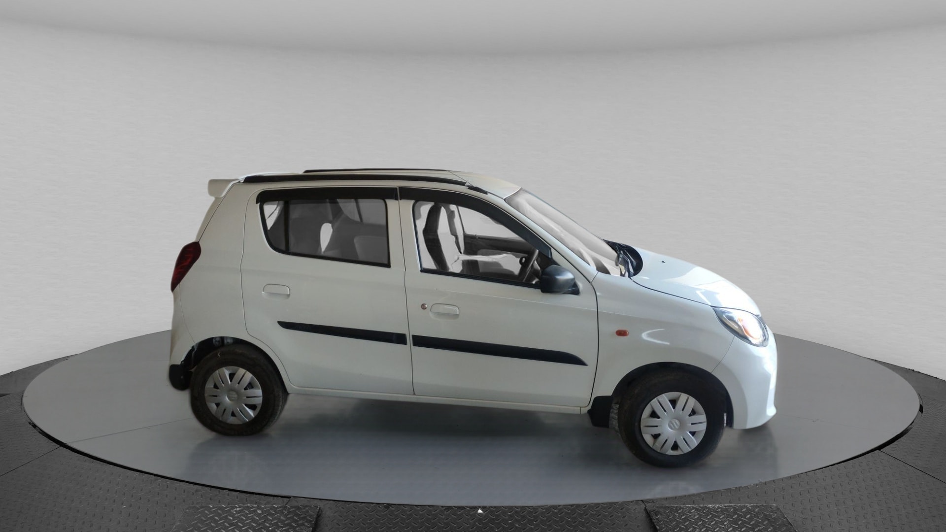 Alto 800 image 6 Alto 800 image 6