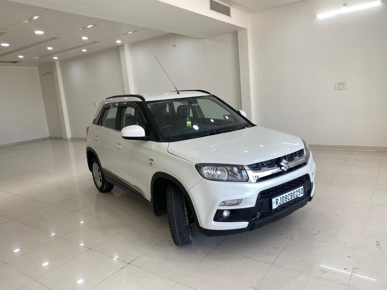 Vitara Brezza image 3 Vitara Brezza image 3