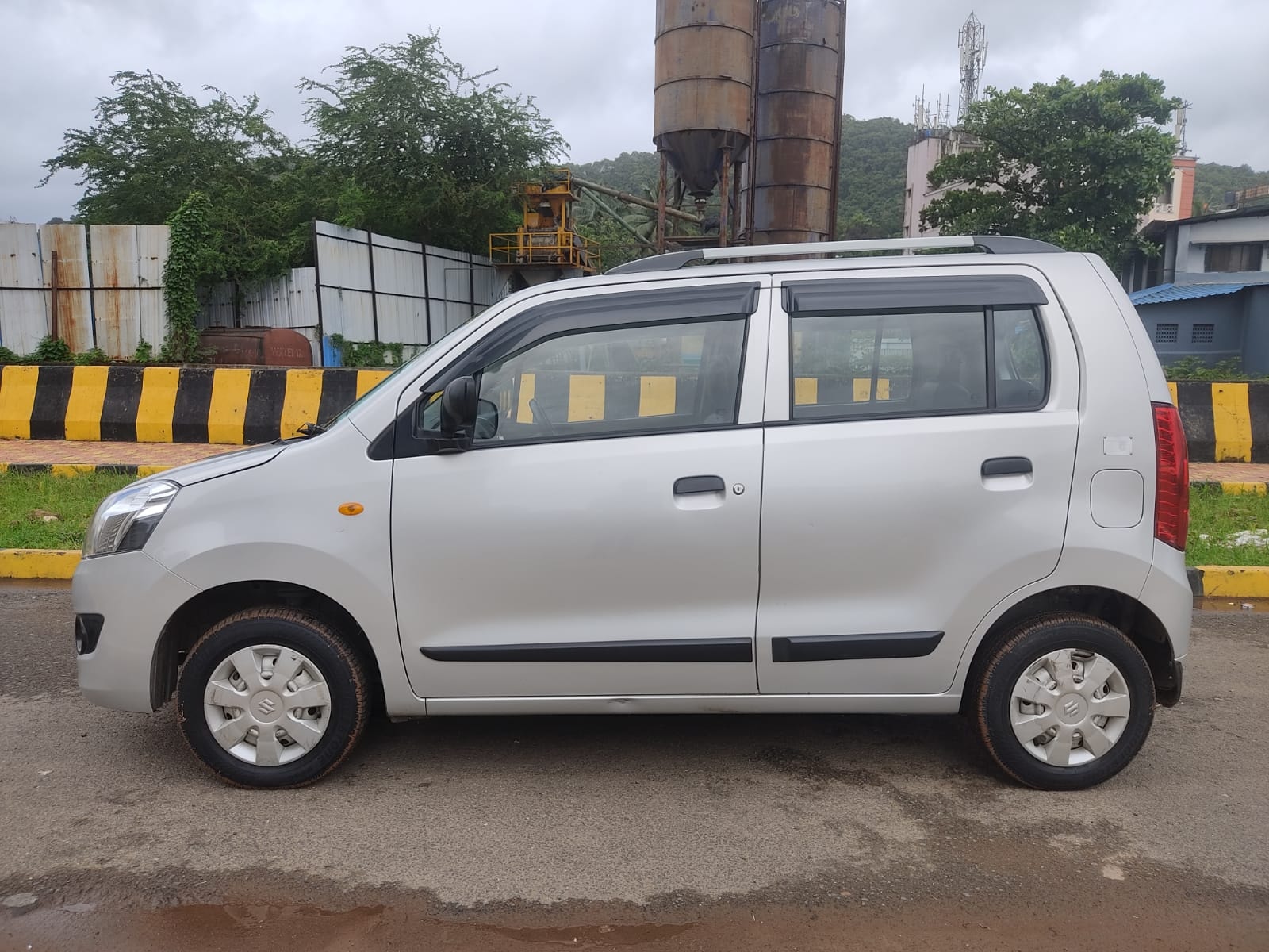 Wagon R image 2 Wagon R image 2