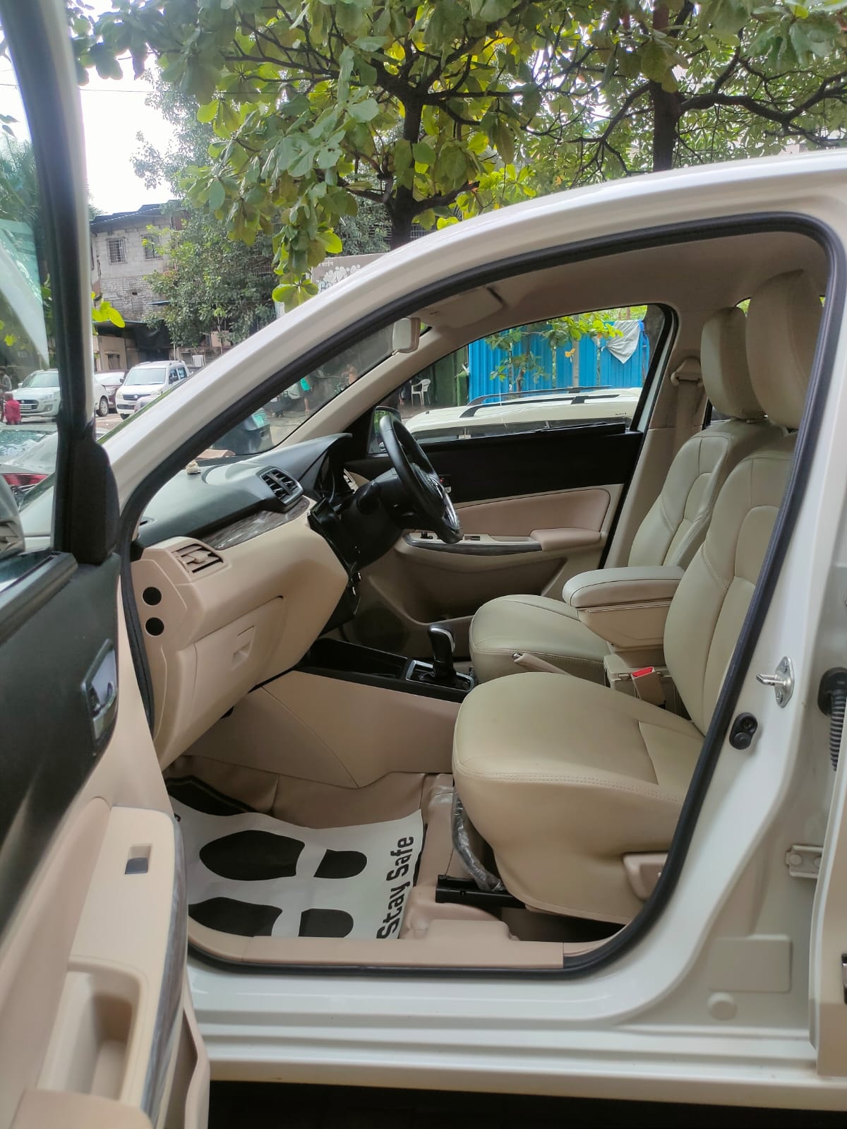 Dzire image 16 Dzire image 16