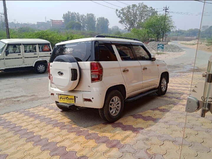 TUV300 image 5 TUV300 image 5