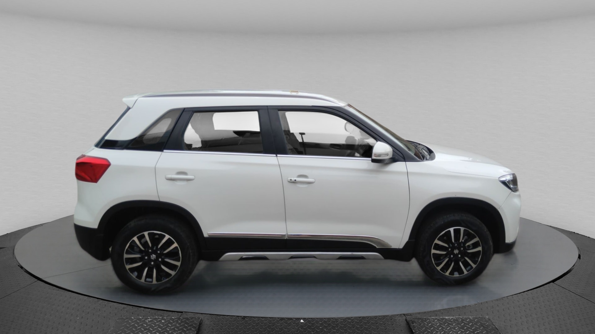 Vitara Brezza image 6 Vitara Brezza image 6