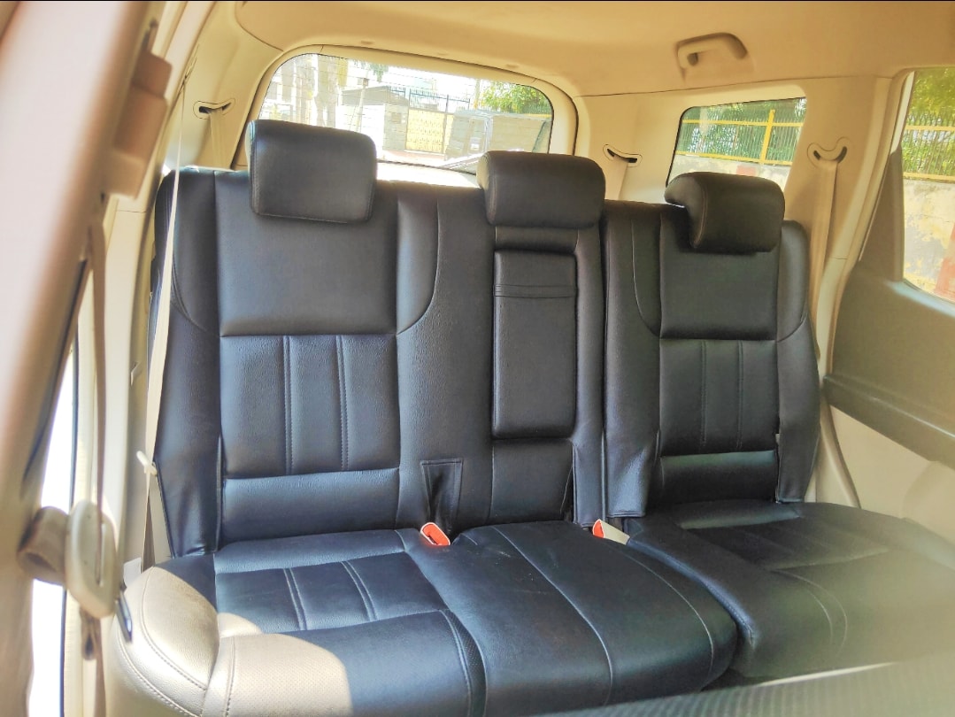 XUV500 image 15 XUV500 image 15