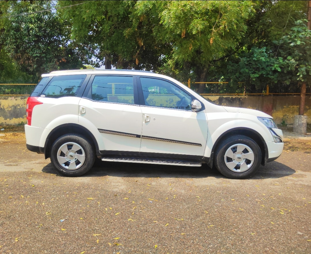 XUV500 image 6 XUV500 image 6