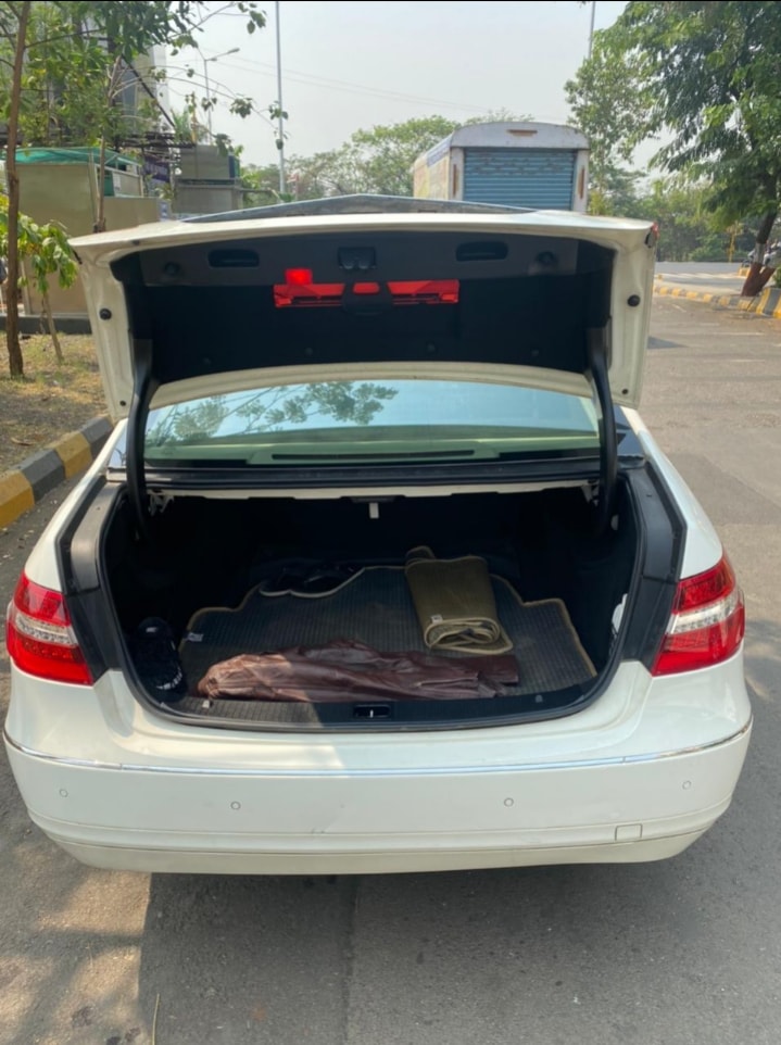 E-Class image 5 E-Class image 5