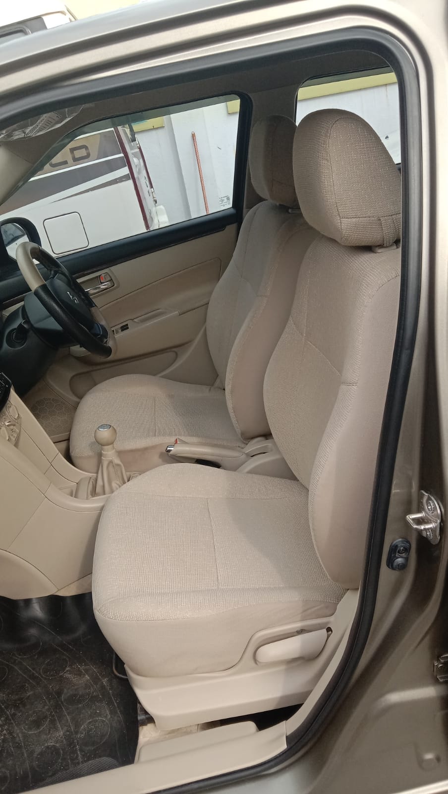 Swift DZire image 4 Swift DZire image 4