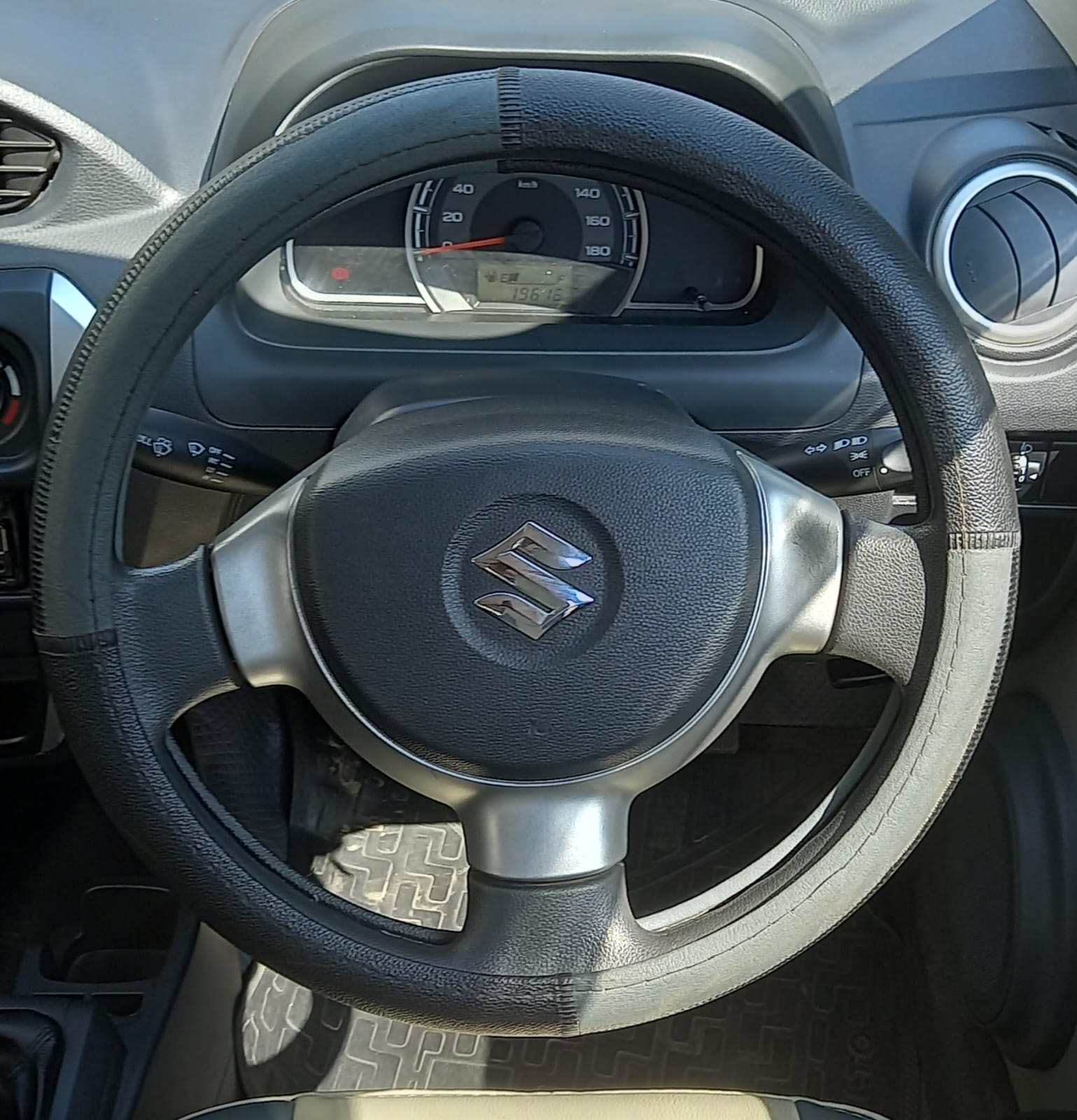 Alto 800 image 17 Alto 800 image 17