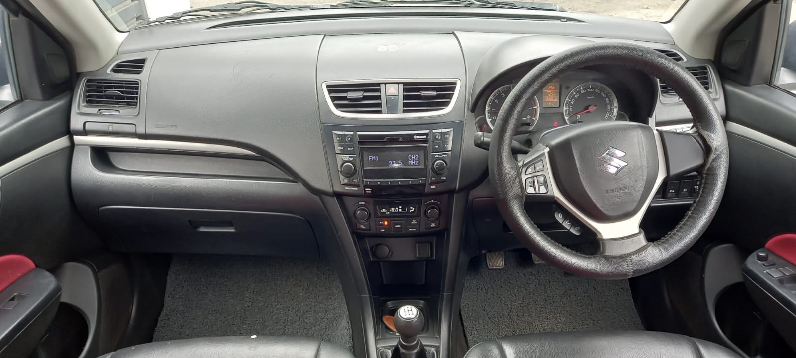 Swift image 12 Swift image 12