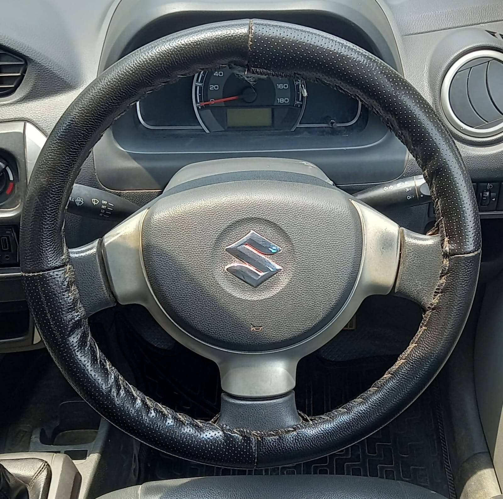 Alto 800 image 13 Alto 800 image 13