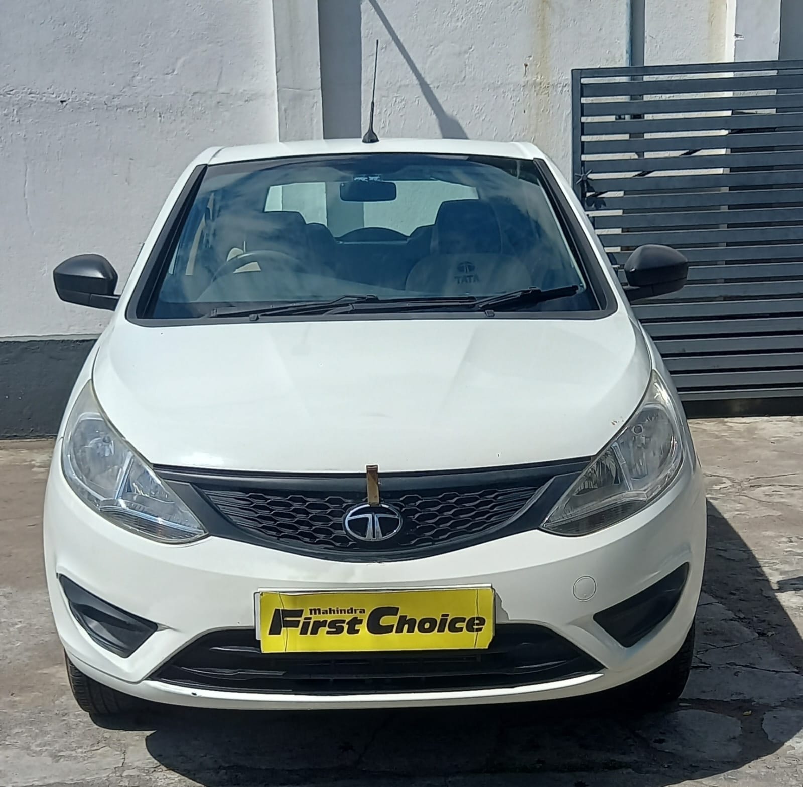 Bolt image 8 Bolt image 8