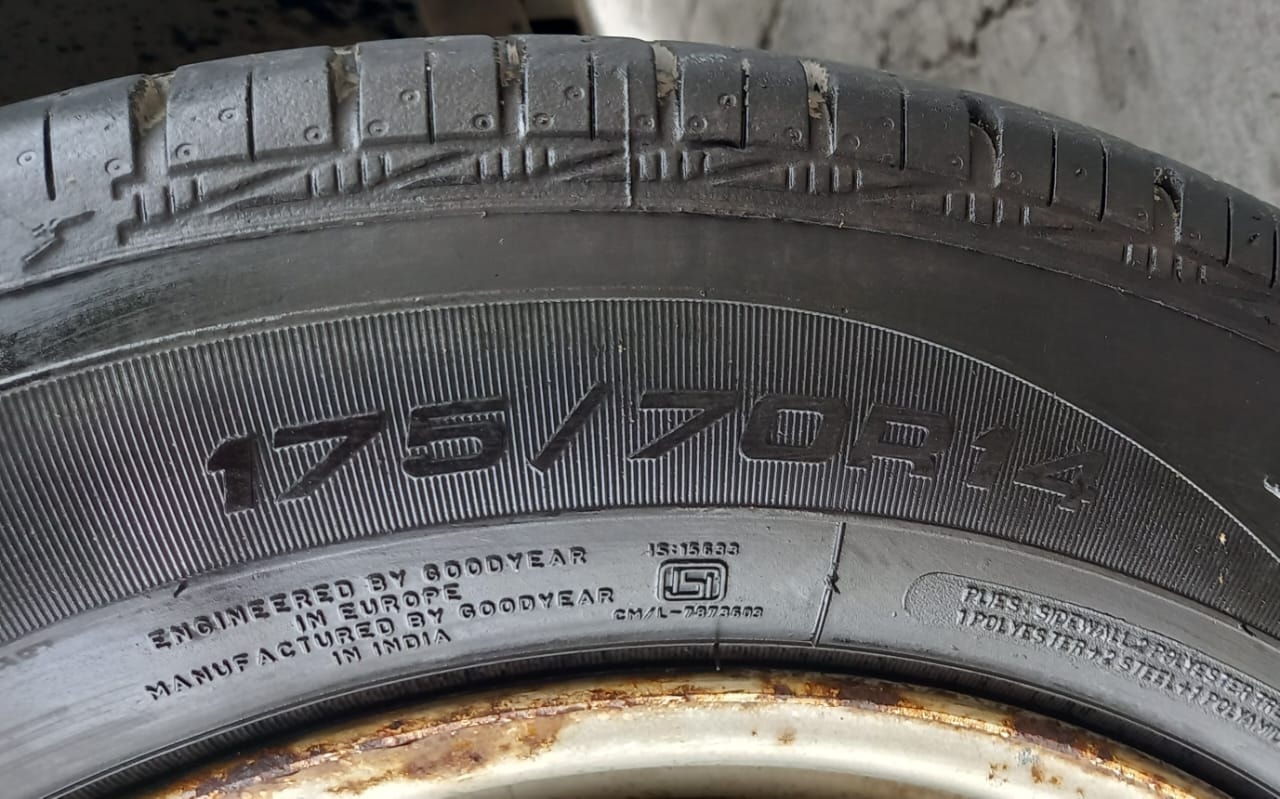 Bolt image 9 Bolt image 9