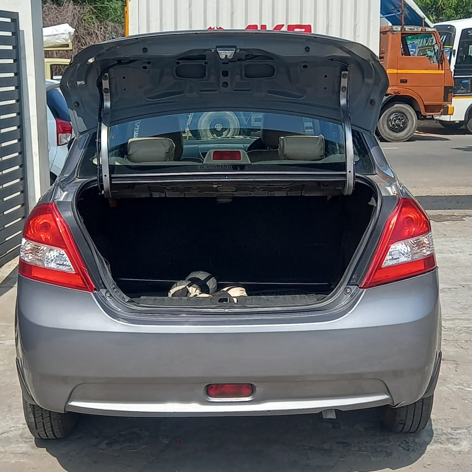 Swift DZire image 10 Swift DZire image 10