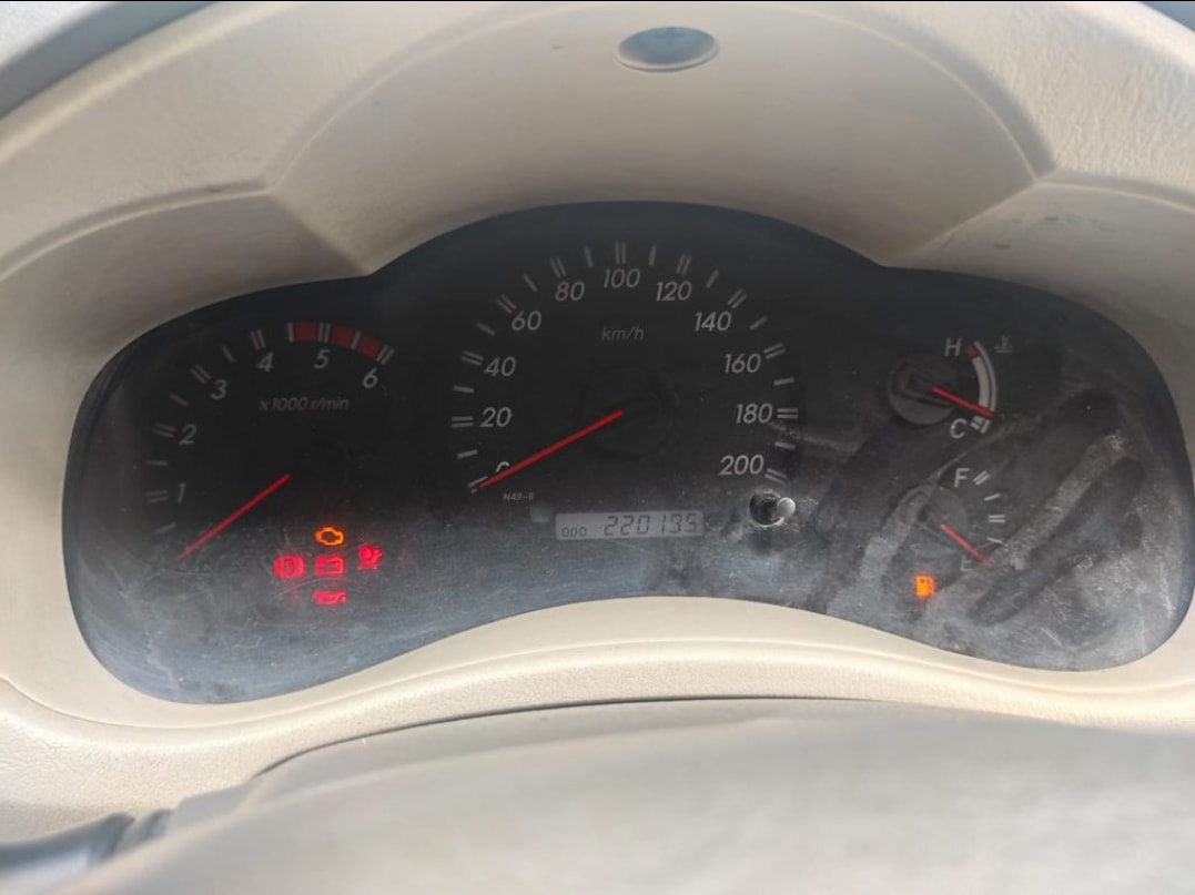 Innova image 11 Innova image 11