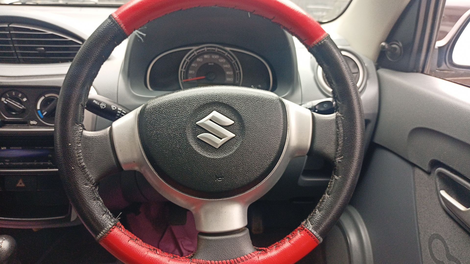 Alto 800 image 16 Alto 800 image 16