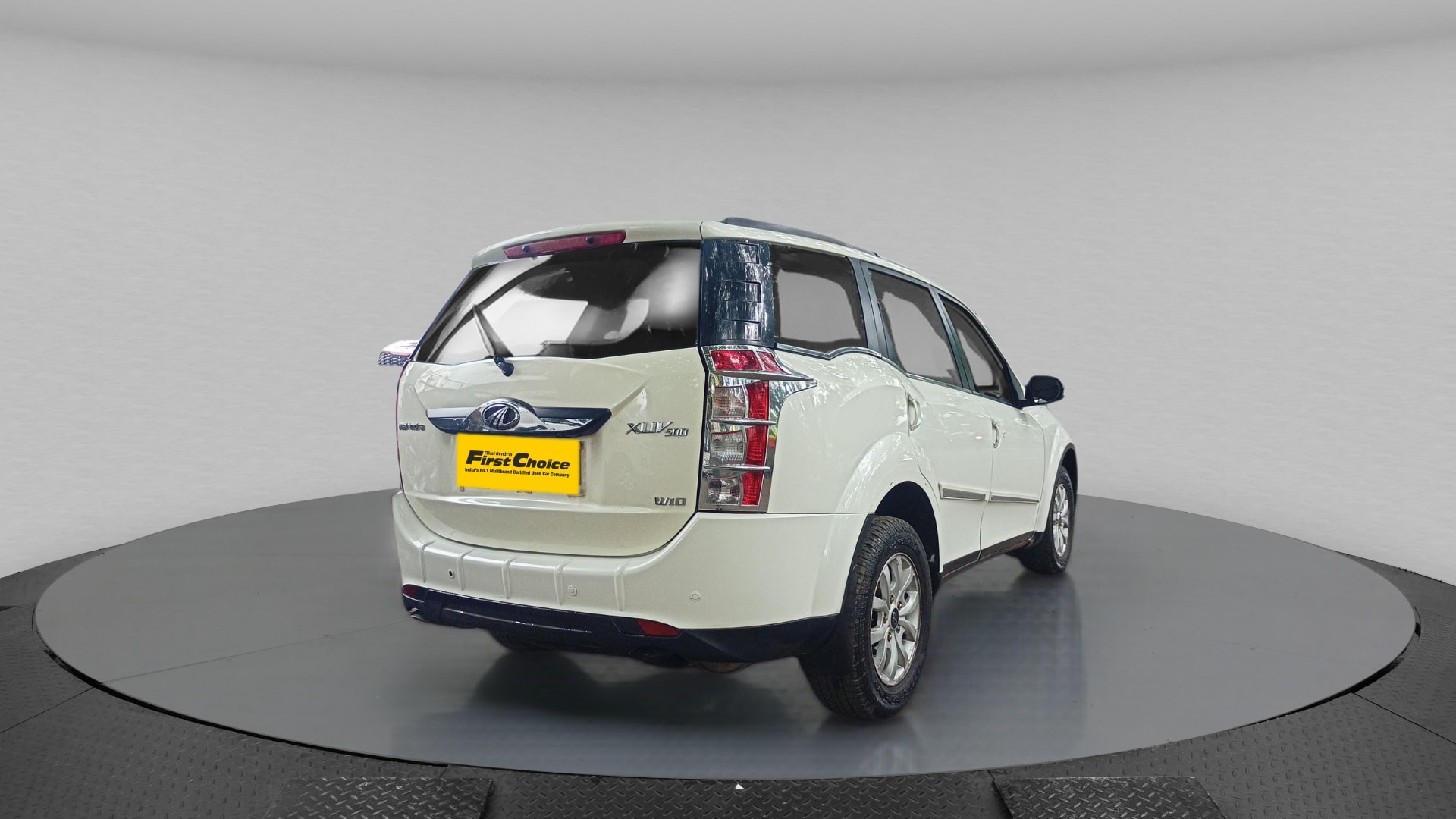 XUV500 image 6 XUV500 image 6