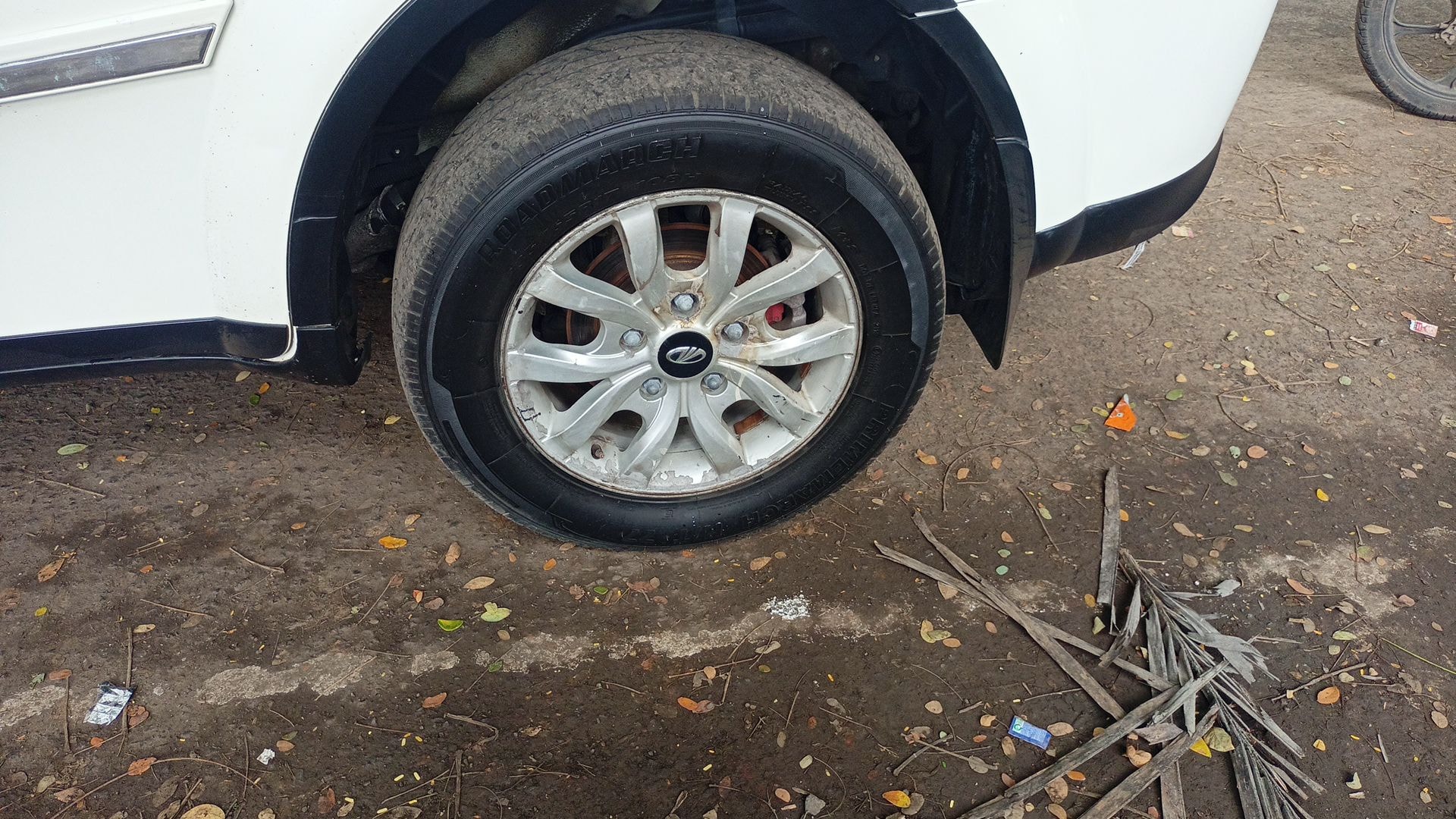 XUV500 image 5 XUV500 image 5