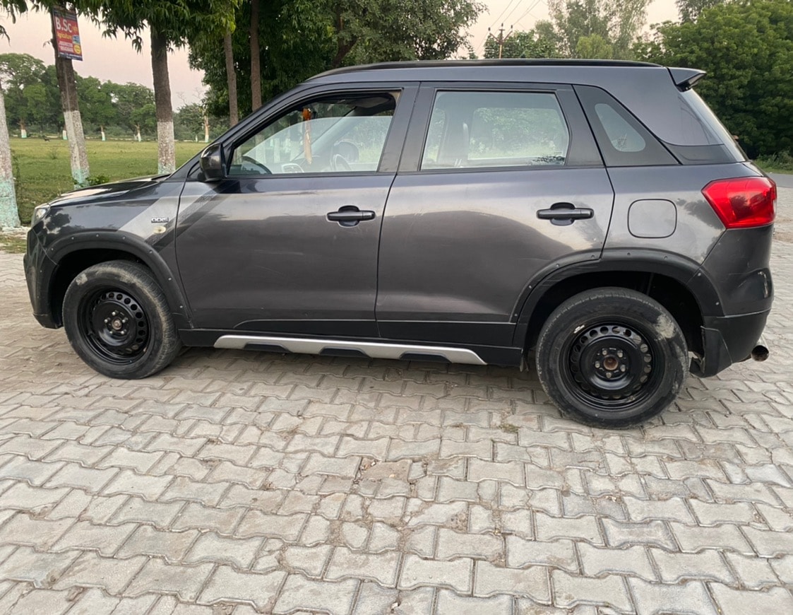 Vitara Brezza image 2 Vitara Brezza image 2