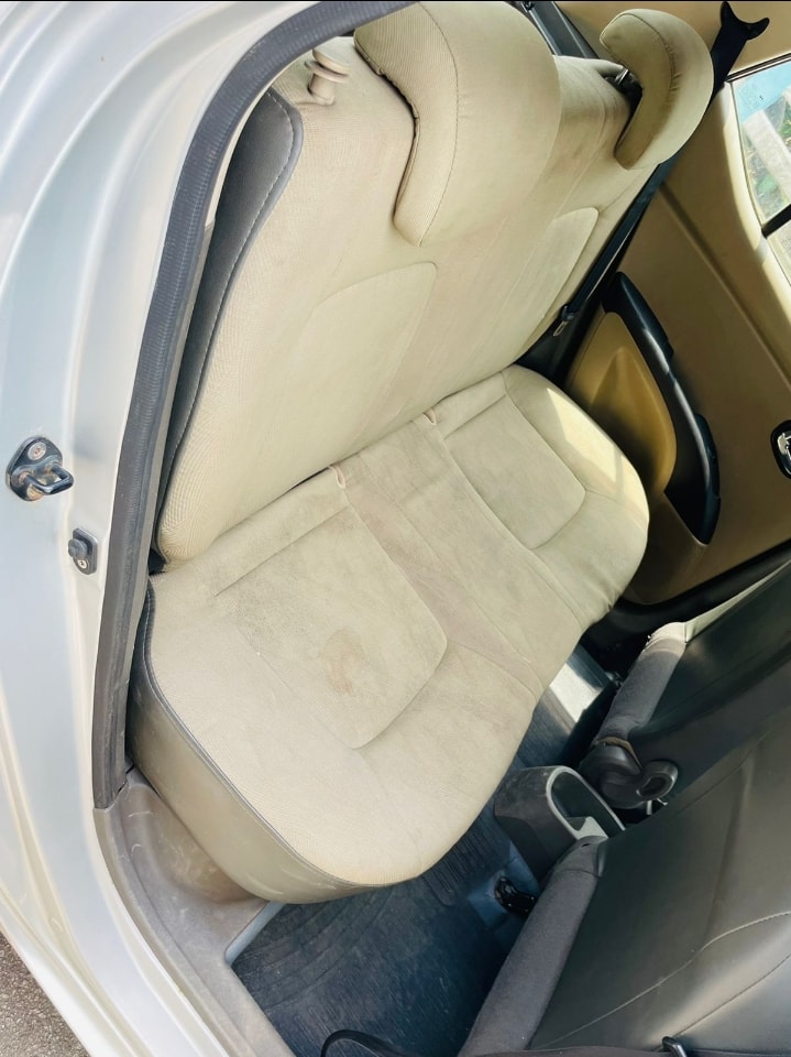 i10 image 9 i10 image 9