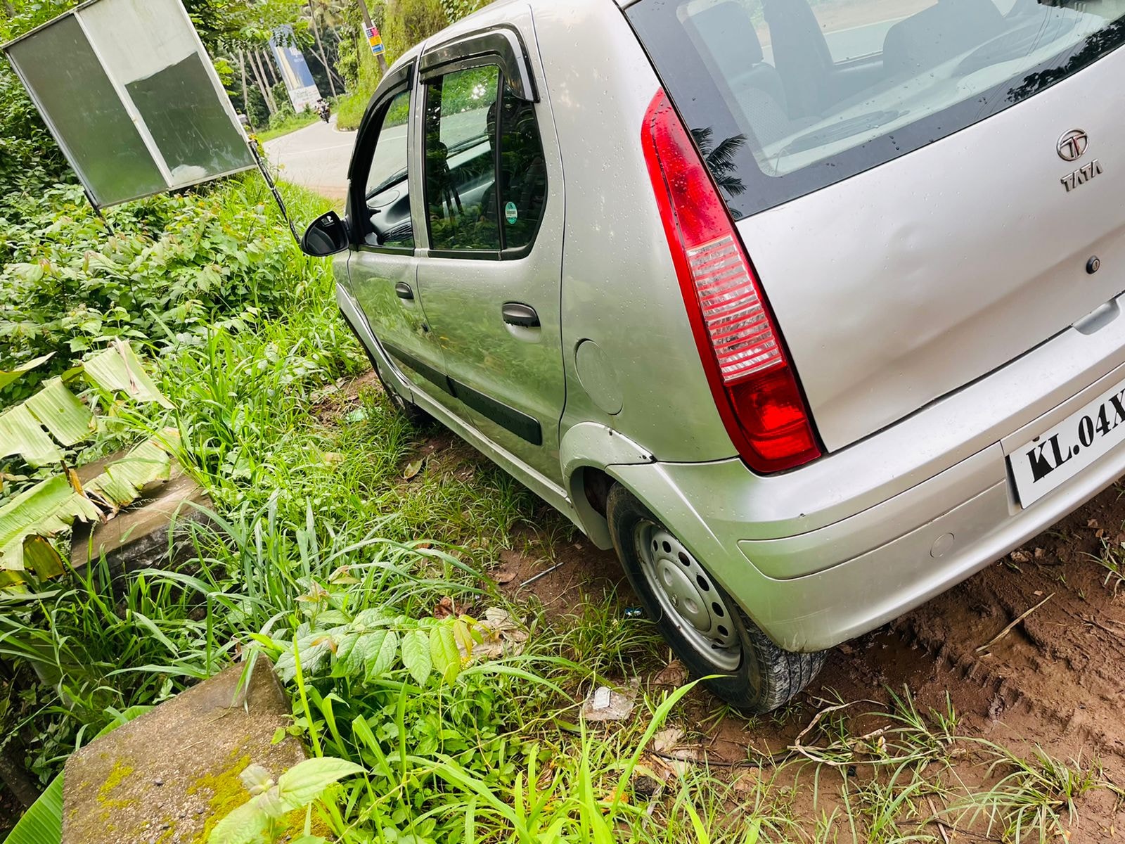 Indica V2 image 3 Indica V2 image 3