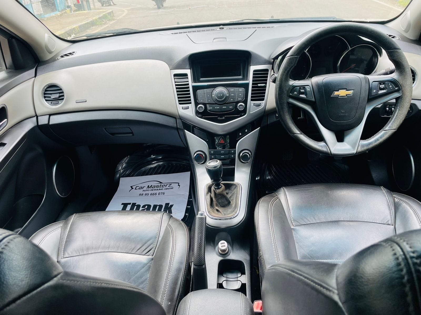 Cruze image 8 Cruze image 8