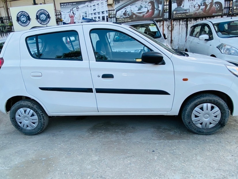 Alto 800 image 8 Alto 800 image 8