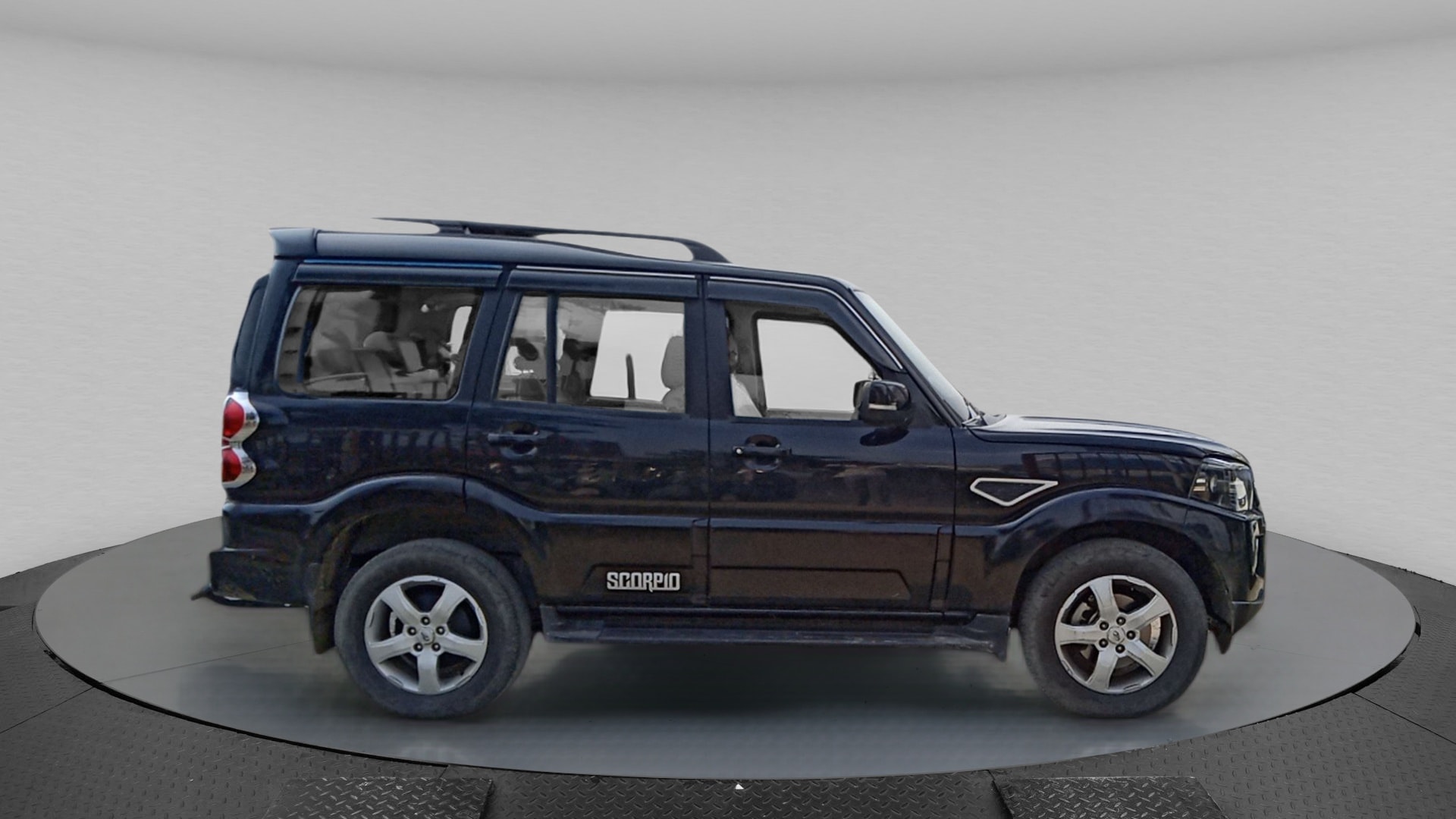 Scorpio image 6 Scorpio image 6