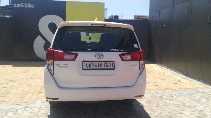 Innova Crysta image 4 Innova Crysta image 4