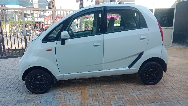 Nano image 1 Nano image 1