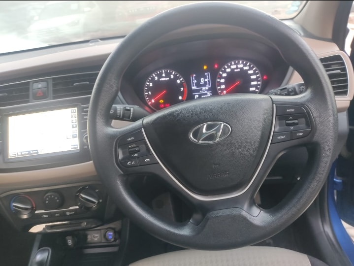 Elite i20 image 13 Elite i20 image 13