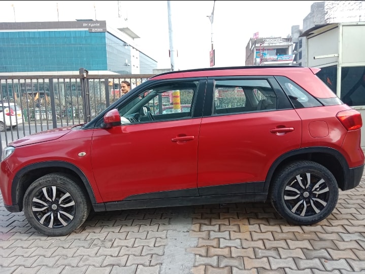 Vitara Brezza image 2 Vitara Brezza image 2