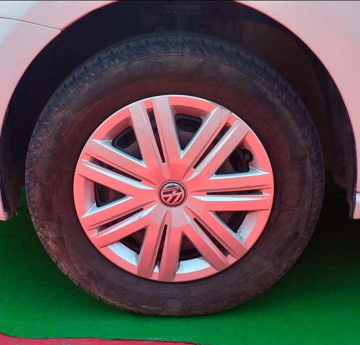 Polo image 9 Polo image 9