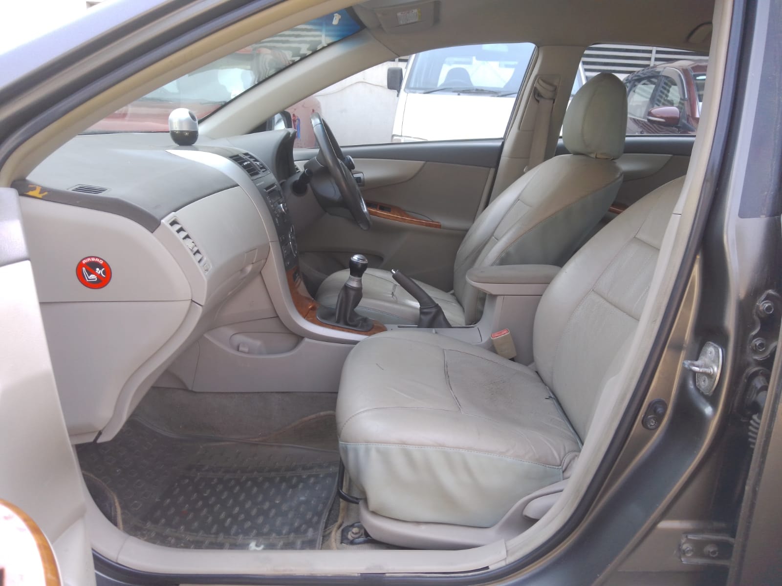 Corolla Altis image 9 Corolla Altis image 9