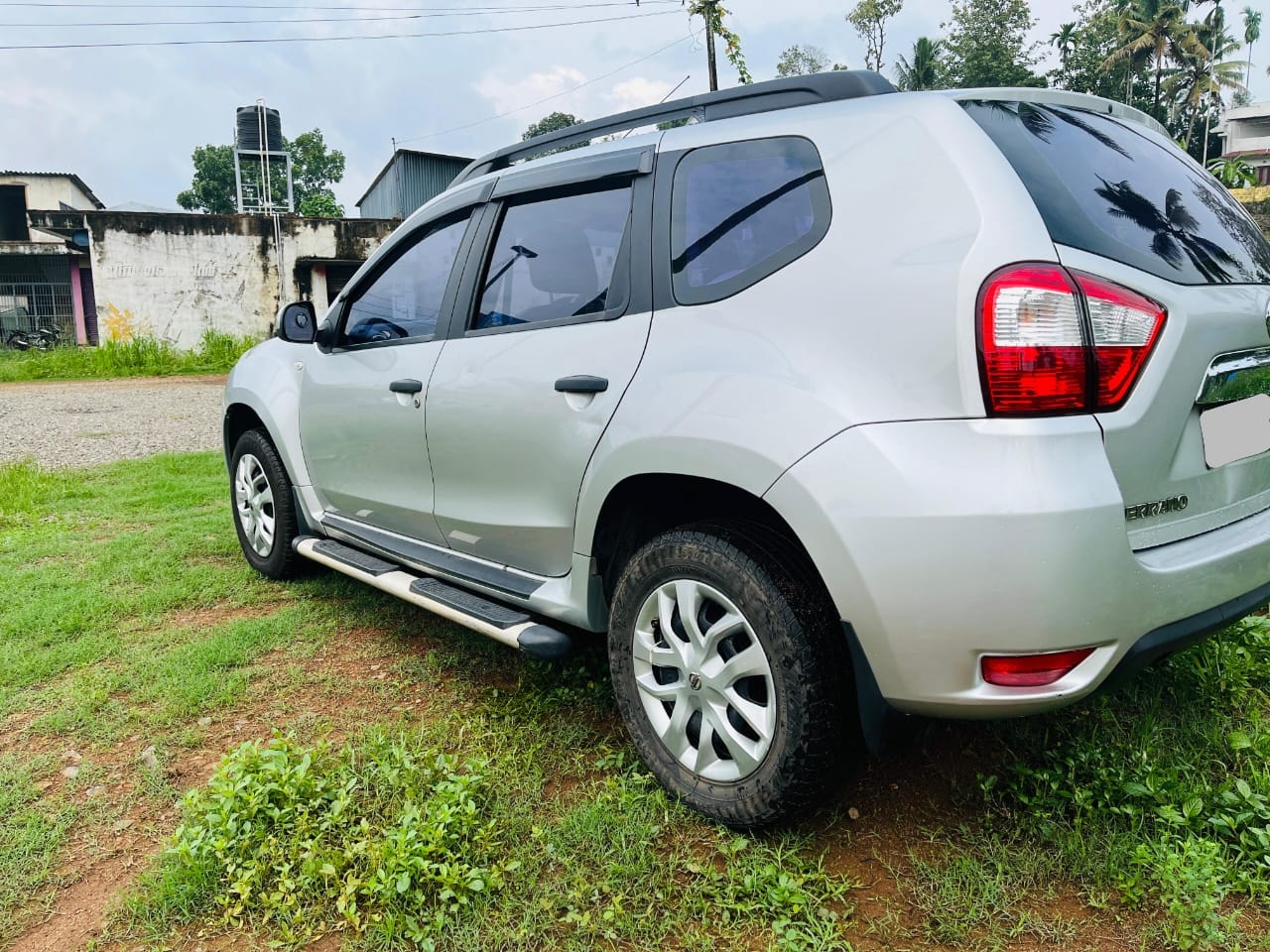 Terrano image 3 Terrano image 3