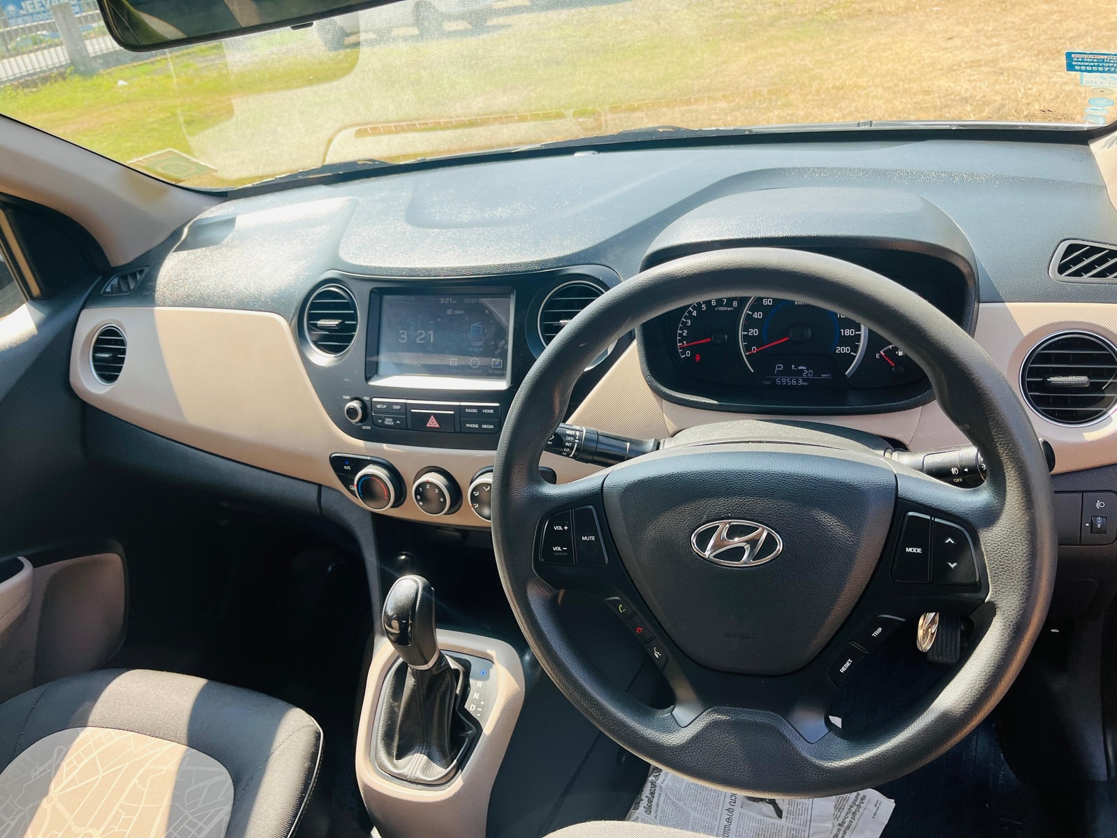 Used 2017 Hyundai Grand i10 Used 2017 Hyundai Grand i10