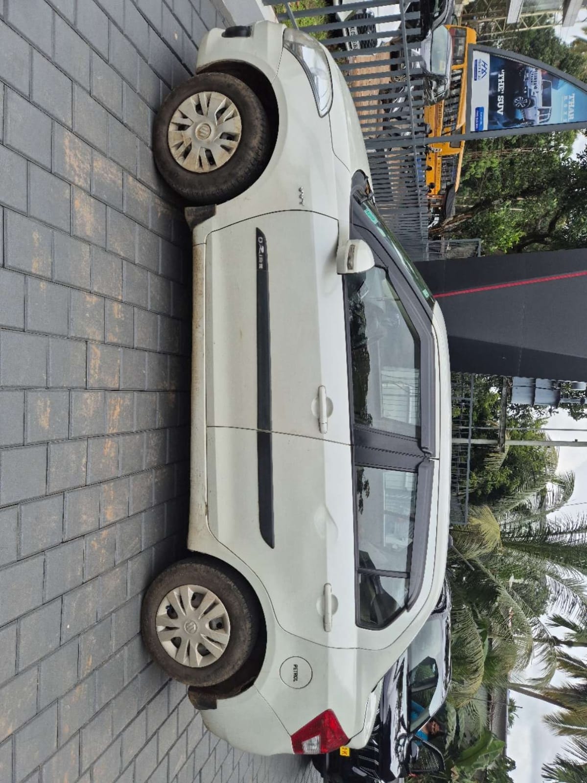 Used 2014 Maruti Suzuki Swift DZire Used 2014 Maruti Suzuki Swift DZire