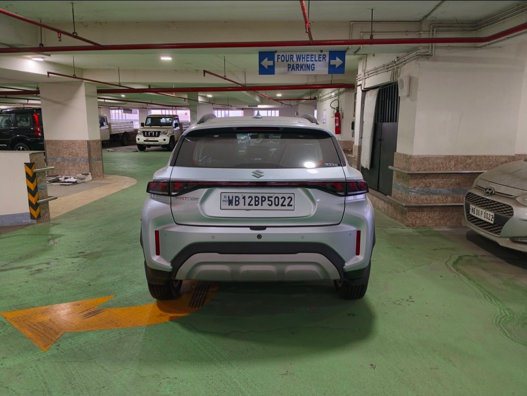 Fronx image 4 Fronx image 4