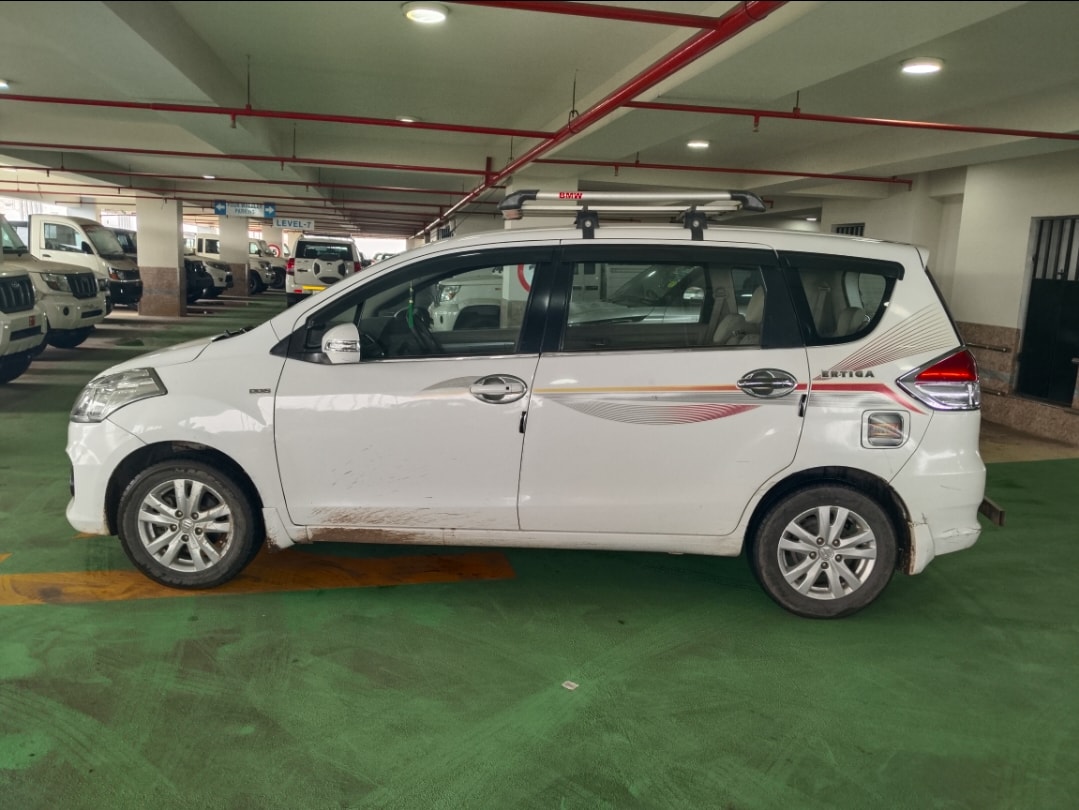 Ertiga image 2 Ertiga image 2