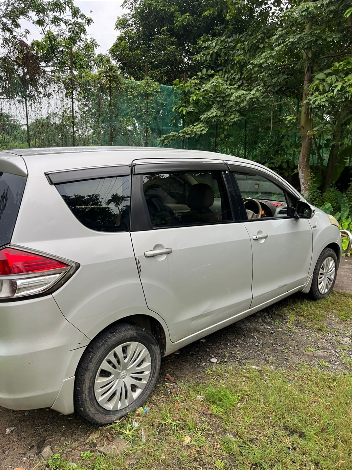 Ertiga image 4 Ertiga image 4