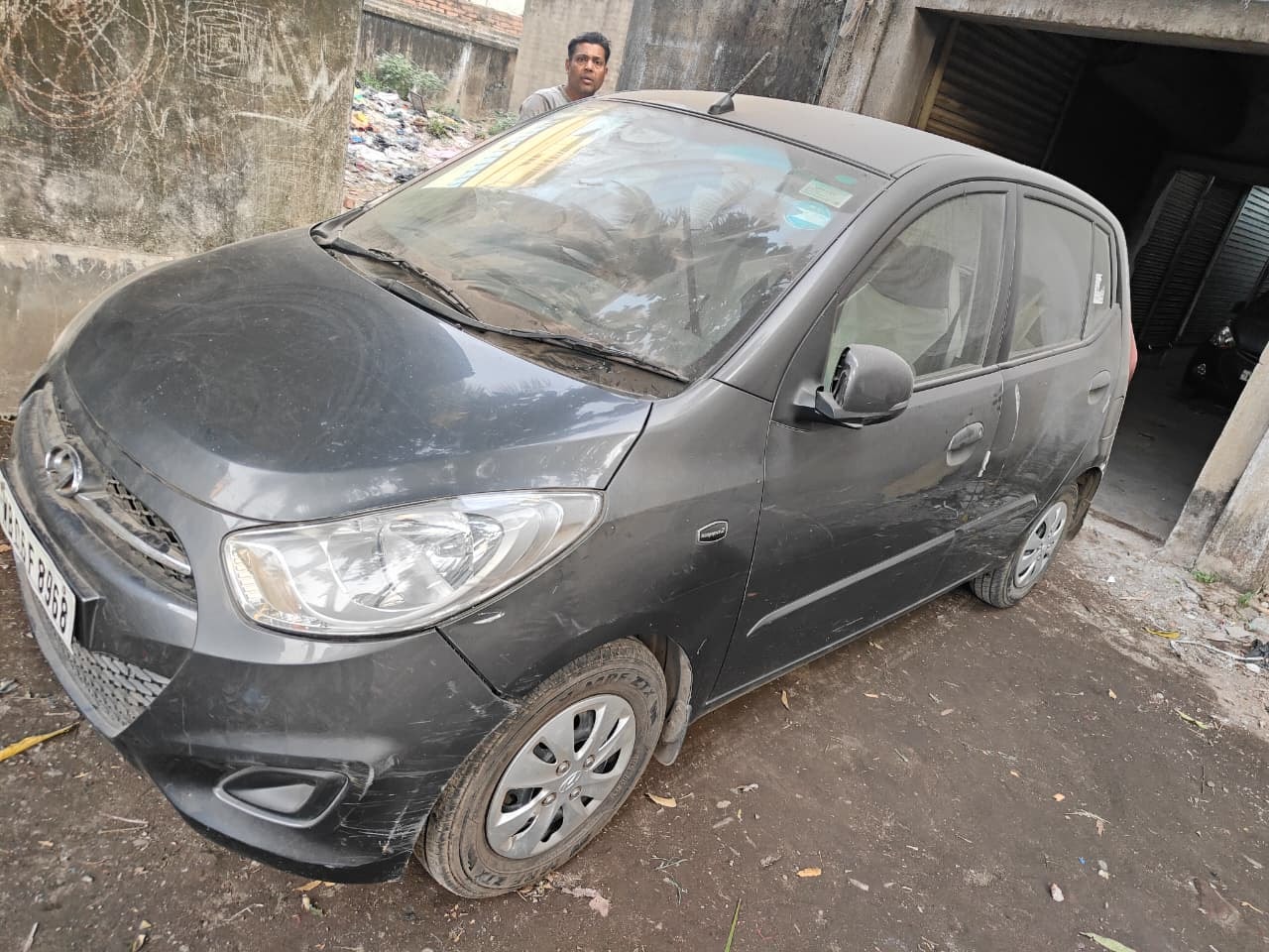 i10 image 2 i10 image 2